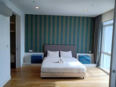 The Platinum Suites by Whitfield