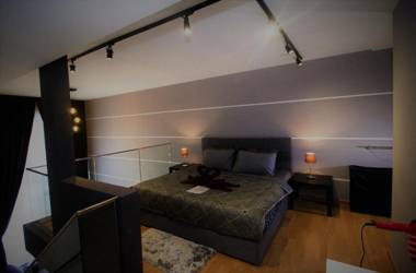 MLH Designer Duplex Suite @ EkoCheras