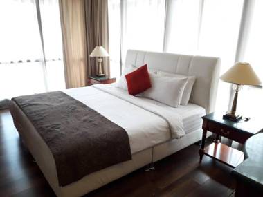 Glorious Service Suite At Times Square