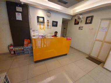 SPOT ON 90139 Hotel Galaxy