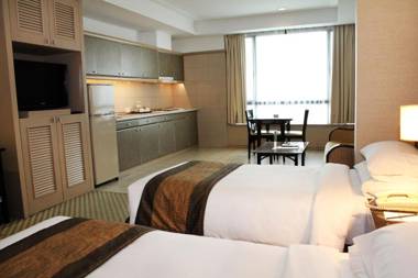 Pacific Regency Hotel Suites