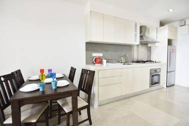 COZY 2BR Fairlane Residences Next To Lot 10