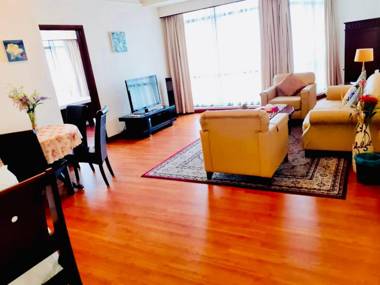 Elements service suite@ Times Square