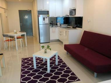 Mercu summer suite by bella casa