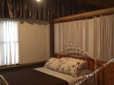 Desa Gardens Guest House Kuala Lumpur