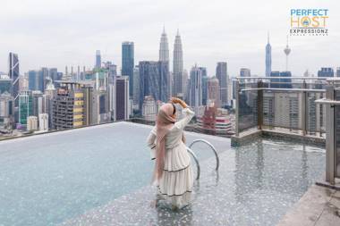 Expressionz Suites by Perfect Host