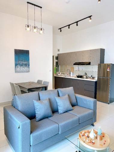 Near LRT Titiwangsa  NEW TR Residence3B3R 6 PAX