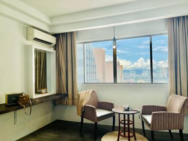 M1 City Center Hotel & Suites