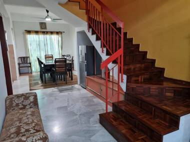 EudoraPlace Puchong Homestay