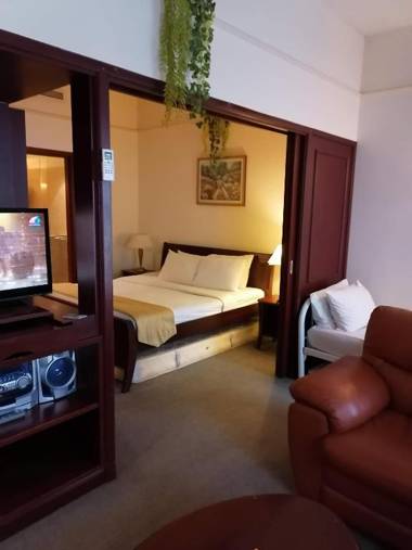 KL TIMES SQUARE SERVICE RESIDENCIES