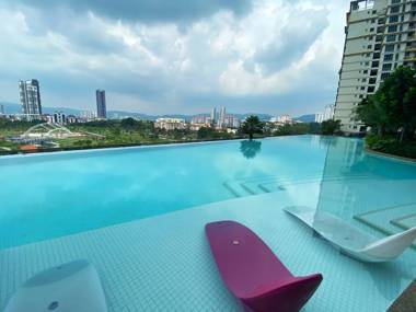 Parc3 Cheras 2BR Near Aeon _ LRT Netflix @ 4 pax