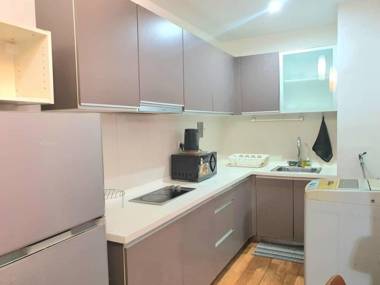 Regalia Suites - Cozy Studio Apartment