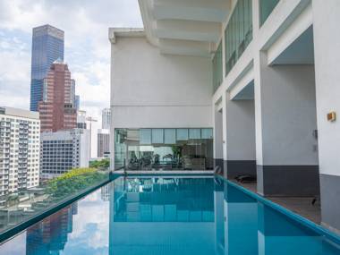 Greystone Ceylonz Suites