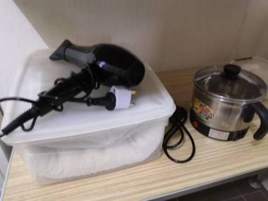 Mini Studio 8 Sg Besi LRT Kuala Lumpur