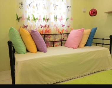 2 BR Medina Dollar Landed Homestay Cheras MRT Link