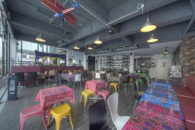 Arenaa Batik Boutique
