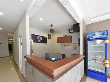 Capital O 90556 Hotel Cherita Rooms