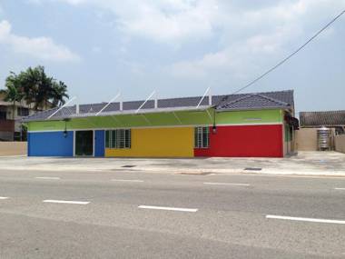 First Guest House Alor Akar