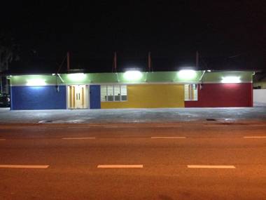 First Guest House Alor Akar