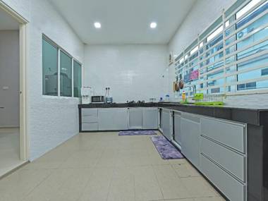 OYO Home 90584 Dz Homestay Bukit Setongkol