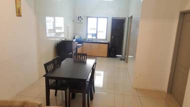 My Home N12 @ Golden Hills Night Market