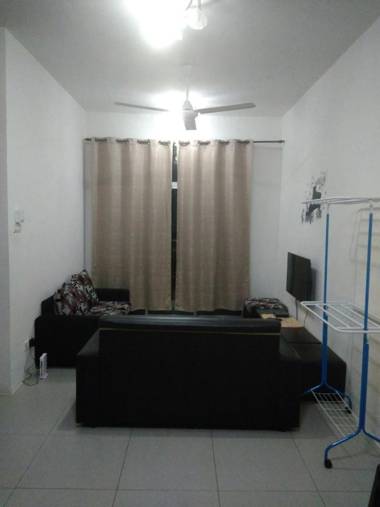 ASTINA BARINGTON SQUARE GOLDENHILL APRT P MALAM