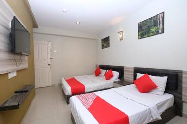 OYO 1153 Heaven Hill Hotel 1