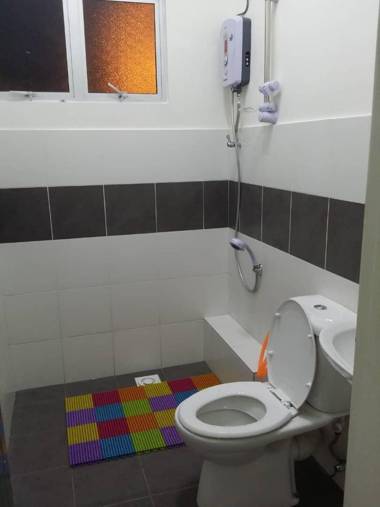 Cameronian Muslim Homestay