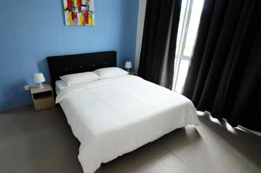 Play Residence at Golden Hills