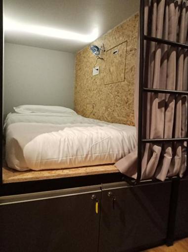 Sleepbox Hotel