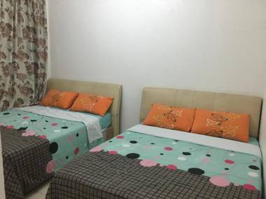 Cameron Supersave Apartment @ Crown Imperial Court