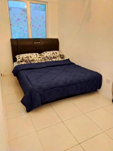 Muslim Boutique Apartment with Balcony