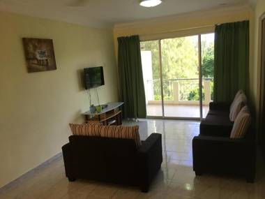 Teluk Batik Holiday Apartment