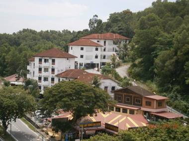 Titi Panjang Apartment Lumut Sitiawan Manjung