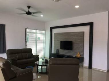 Sweet Dream Home Sitiawan