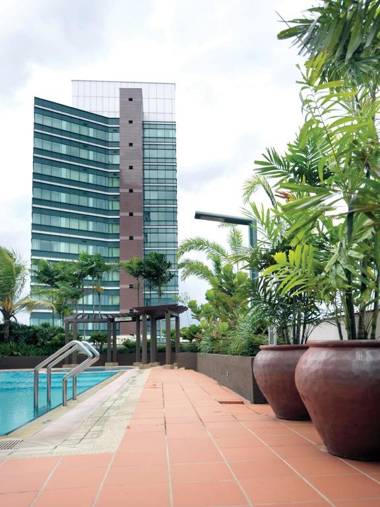 Hock Lee Hotel & Residences