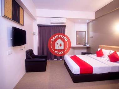 OYO 979 Hua Kuok Inn