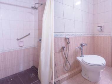 OYO 979 Hua Kuok Inn