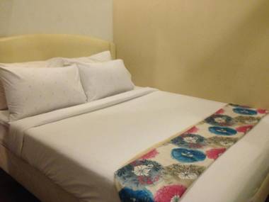 Woodpecker Lodge Kuching