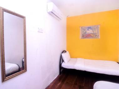 SPOT ON 89886 Backpacker's Stay Services