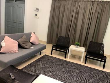 ‘AoR’ Home by Zaufa