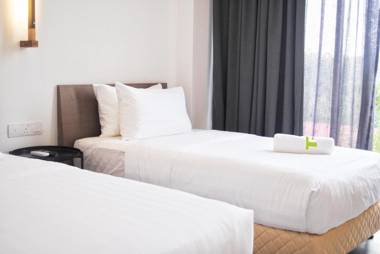 T+ PREMIUM HOTEL