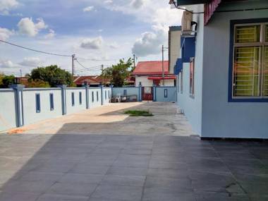 HOMESTAY TENGKU MAHERAN
