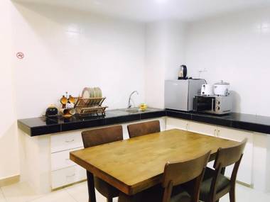 AHMAD HOMESTAY D'Perdana Apartment KOTA BHARU