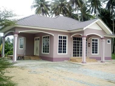 Kakjah Riverside Homestay