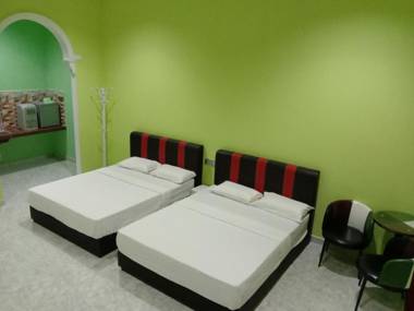 DYANA INN TRANSIT ROOMS