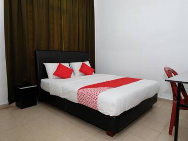 OYO 905 Hotel De'light Villa