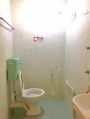 Pesona Backpackers Inn