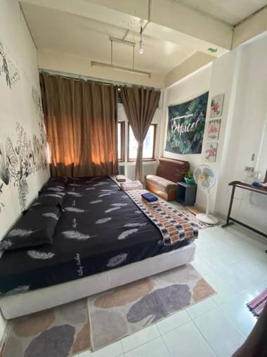 Pesona Backpackers Inn