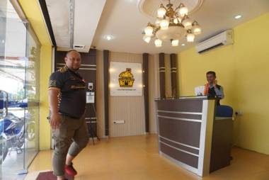 Hotel Zamburger Airport Kota Bharu